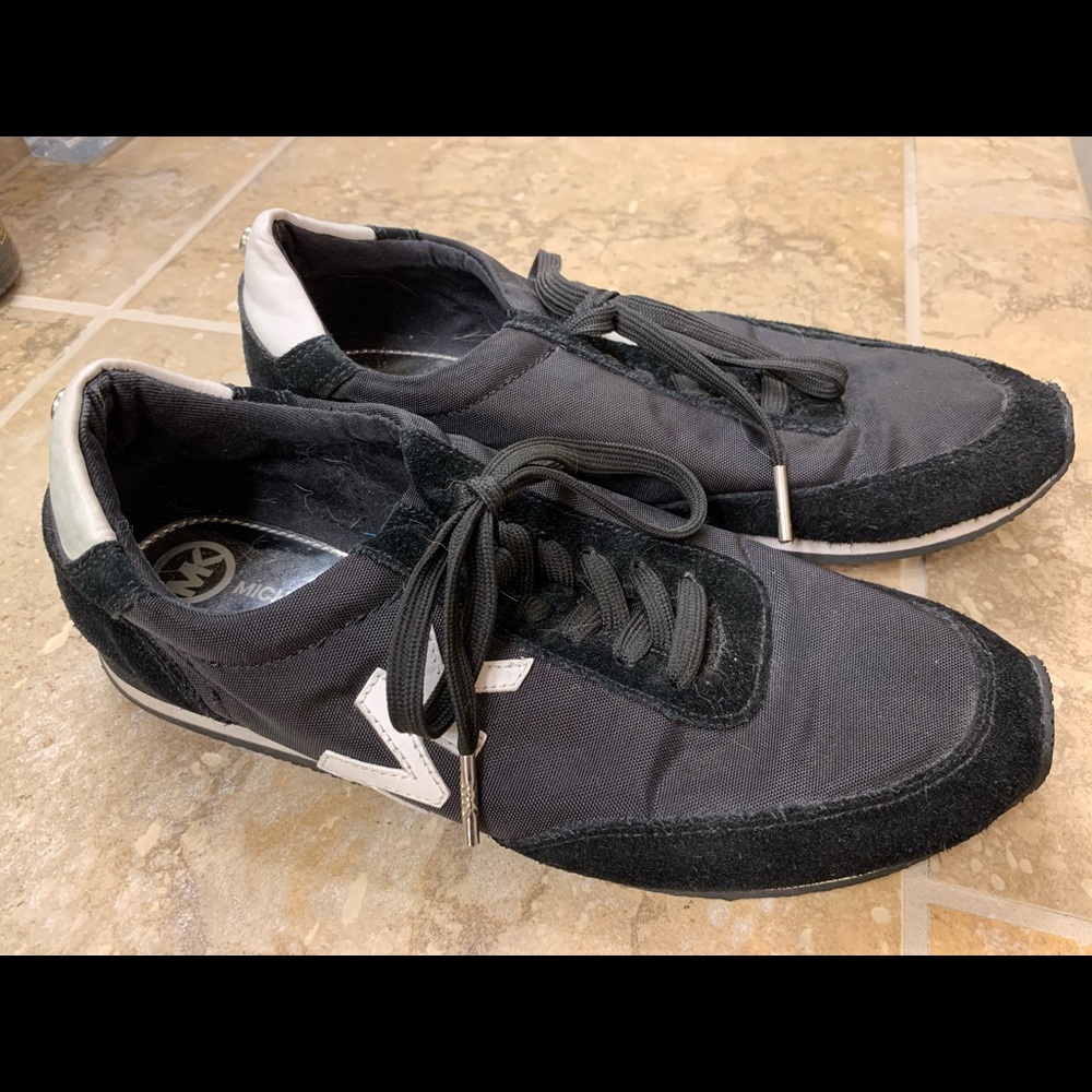 Michael Kors Tennis Shoe 7.5M